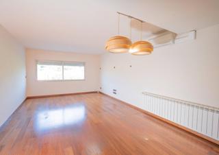 Doppelhaus in Sant Joan - Vilarromà. Sant joan de palamós casa adosada de 300 m2 con garaje y terraza