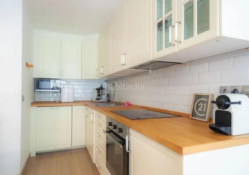 Foto c621a466-465f-419e-a4dd-ce82024bfdfe. Apartamento fabuloso apartamento a pocos metros del mercado municipal con ascensor en Palamós