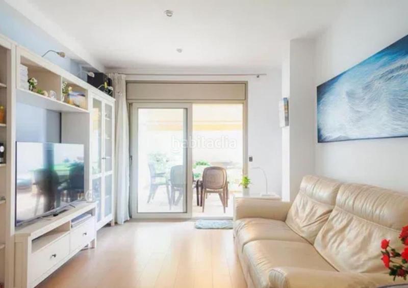 Foto d6342e62-bedf-4315-b2ac-d60cf486abc2. Apartamento fabuloso apartamento a pocos metros del mercado municipal con ascensor en Palamós