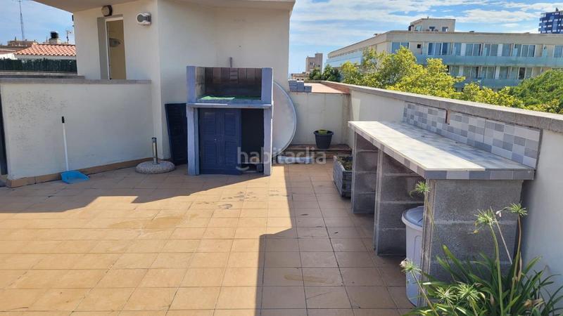 Foto d2016dc0-fbab-4c9d-83b2-18c4299efcc8. Ático  a 3 línea de mar, sin ascensor, terraza parquing en Palamós