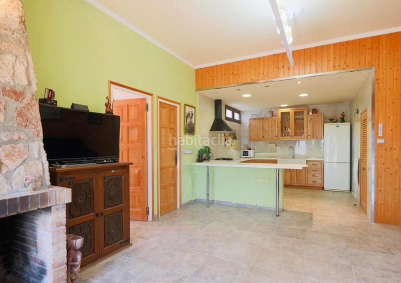 Foto 5d65dde8-21d5-48aa-92f7-1e2573f66f91. Casa sta. cristina de aro chalet en urb. vall repós, de 182 m2 sobre parcela de 981 m2 en Santa Cristina d´Aro