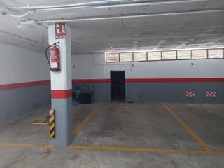 Lloguer Aparcament cotxe a Goya. Palamós se alquila 1, o 2 plazas de parking. en zona de mercado