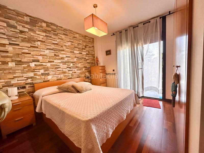 Foto bb682a87-333b-4bf6-9d45-7446460d2154. Planta baja sant joan planta baja dúplex con patio de 30 m2 y parquing incluído en Palamós