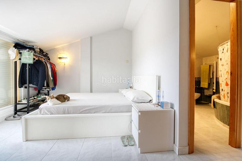 Foto dcfbb7f8-6c1c-4c12-8328-d3e2ce490a52. Dúplex  en avda. cataluña con gran garaje cerrado en Palamós