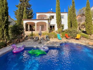 Chalet en Mas Pere-Río de Oro. Calonge chalet a 4 vientos con garaje, piscina privada y jardín