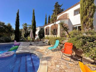 Chalet à Mas Pere-Río de Oro. Calonge chalet con licencia turística, a 4 vientos con garaje, p