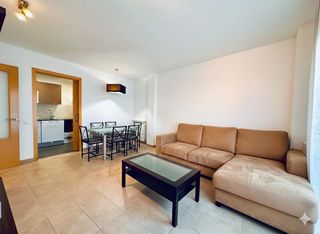 Etagenwohnung in Poble. Calonge piso céntrico con 3 habitaciones y plaza de parquing