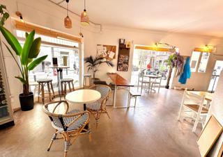 Location Local commercial à El Pedró. Palamós se traspasa barrestaurante en pleno centro y equipado