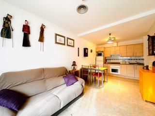 Appartamento in Platja Gran. Palams apartamento cntrico a 2 calles de la playa, con ascenso