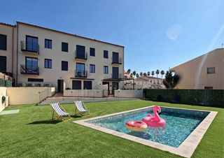 Attique à Poble. Calonge ático dúplex a estrenar con parquing  trastero, jardín y