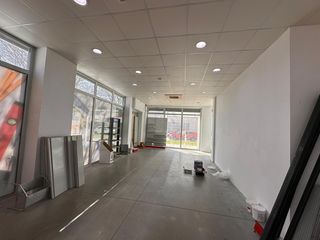 Business premise in Sant Antoni. St antoni de calonge se vende local comercial de 153 m2 ubicado