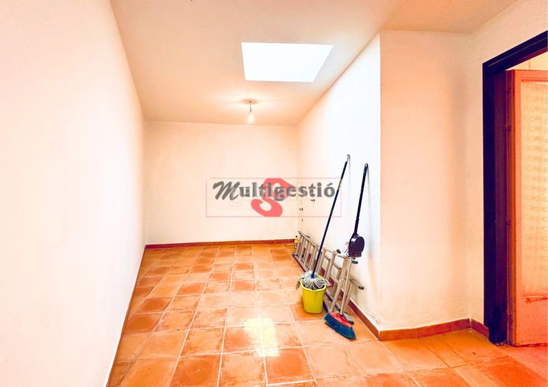 Foto d1e3f330-ce42-4b33-b17a-9d757185afce. Planta baixa amb calefacció a Poble Calonge