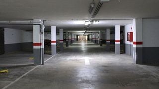 Aparcament cotxe a Avinguda Catalunya. Palamós se vende plaza de parquing de 12 m2 aprox. zona policia