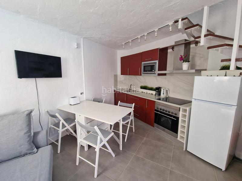Foto d5d58672-6b5d-4eda-899c-1efab8aa0c78. Location duplex dans Playa de las Américas Arona