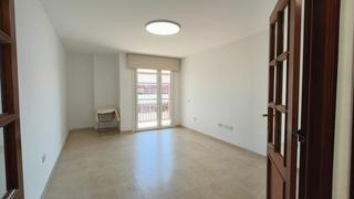 Location Appartement  Calle ramón y cajal. Luminoso y acogedor piso en zona céntrica!