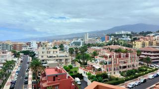 Estudio  Avenida melchor luz. Estudio con balcón y vistas al mar en puerto de la cruz