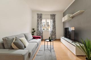 Location Appartement  Anselm clavé. Alquiler cornellà rambla  de temporada