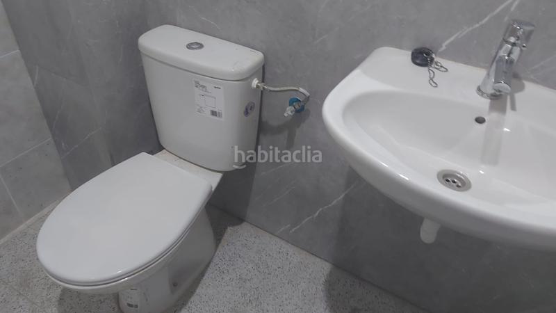 Foto 480c679b-e4e0-44b1-8ff1-d58d199a4b9c. Alquiler local comercial alquiler local comercial gran via sant germà en Barcelona