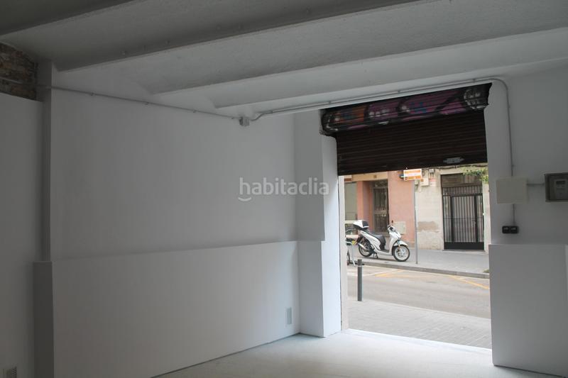Foto 0ad9799f-2dfb-4607-b588-150ed2dd7d0b. Rent business premise in Font de la Guatlla Barcelona