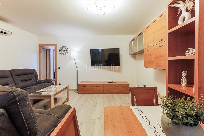 Foto 3ab0bd9b-3388-4b83-bf3a-a5aad53d0851. Piso  en venta hospitalet marina en Centre Hospitalet de Llobregat (L´)