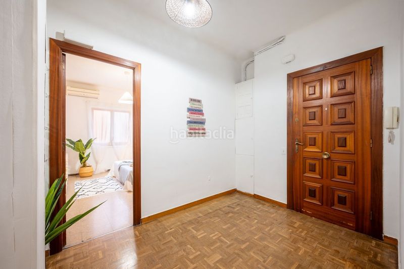 Foto f8076733-37d3-4256-84d7-291fe6104475. Pis a Dreta de l´Eixample Barcelona