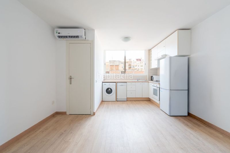 Etagenwohnung mit heizung in Sants-Badal Barcelona