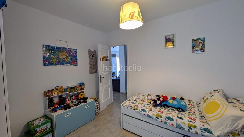Foto 46a6cb00-510e-49ab-b584-141b236e6a8a. Piso  maravilloso con terraza, trastero y plaza de garaje. en Loja