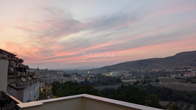 Foto f8a1eb1b-9ab4-4b04-bdb0-4c92b3bb974f. Piso  maravilloso con terraza, trastero y plaza de garaje. en Loja