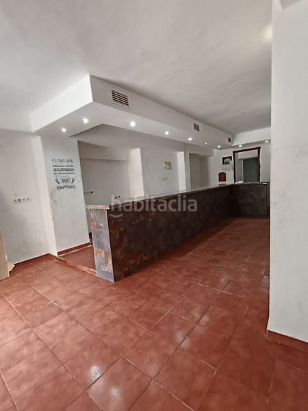 Foto 7b526fd4-0f57-4044-b1d8-2643849d76df. Lloguer local comercial a Loja