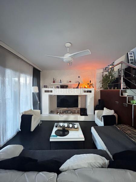 Foto 0cba67f6-ce4d-4ab2-8f27-49e26b56b624. Chalet avec parking piscine dans Loja