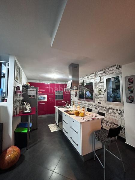 Foto 72ba8551-0e59-4610-a6aa-6dc4043674e2. Chalet avec parking piscine dans Loja