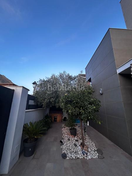 Foto dd4fa19e-626a-4196-ba85-72da2e9c592a. Chalet avec parking piscine dans Loja