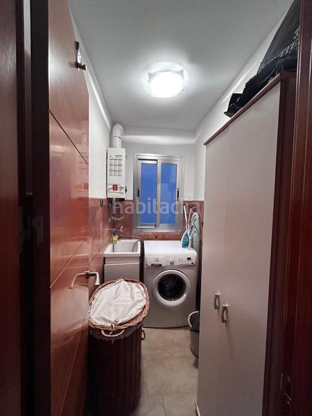 Foto f4bc2ebc-69e6-4527-81da-e6a768e8963d. Chalet avec parking piscine dans Loja