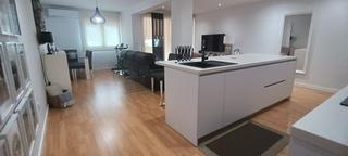 Appartement  Plaza la victoria. Piso con reforma integral en pleno centro de loja