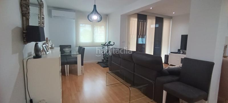 Foto a10c6586-37b9-4d82-bd5c-d44a74e0dec2. Piso  con reforma integral en pleno centro en Loja