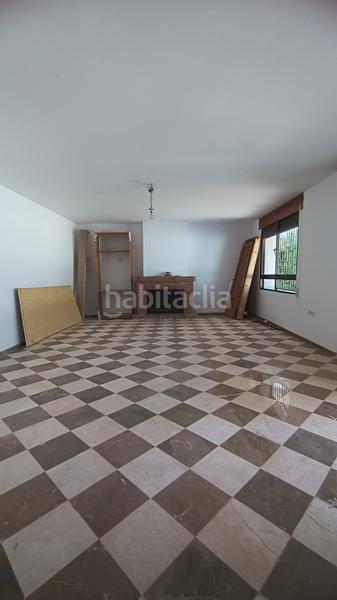 Foto 0aa1abc9-beda-4888-9d92-5cd3783d3390. Chalet con camino riscaldamento parcheggio piscina in Loja