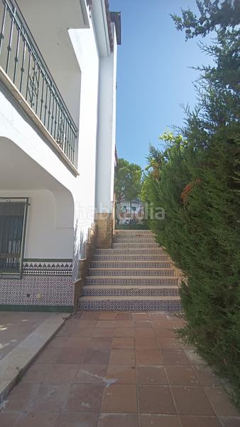 Foto 69b02cfb-a486-4716-b438-00bb38cb0897. Chalet con camino riscaldamento parcheggio piscina in Loja