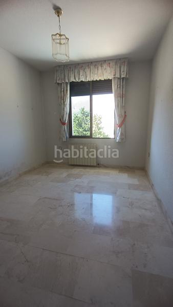 Foto 81503066-4e5f-4e8f-be0c-adcd69cf6c0a. Chalet con camino riscaldamento parcheggio piscina in Loja