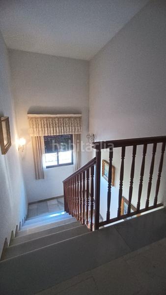 Foto cf3759a6-b626-4365-94c2-89de367a7ef8. Chalet con camino riscaldamento parcheggio piscina in Loja