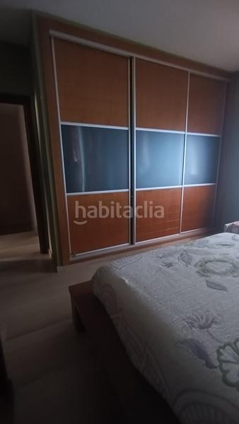 Foto c52cb434-6649-47be-ae56-e26bfdfaf815. Casa adosada se vende casa con patio y terraza en muy buen estado en Loja