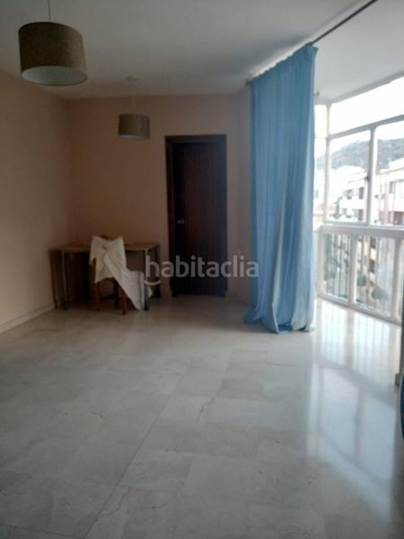 Foto 027f6ad2-66e1-471b-8059-ed1b69b6a6e6. Piso en calle pline 19 piso económico en venta en Loja