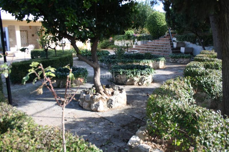 Foto 175c0797-1a67-4848-a5d4-5a46aaa5efce. Chalet venta de chalet zona llano piña en Loja