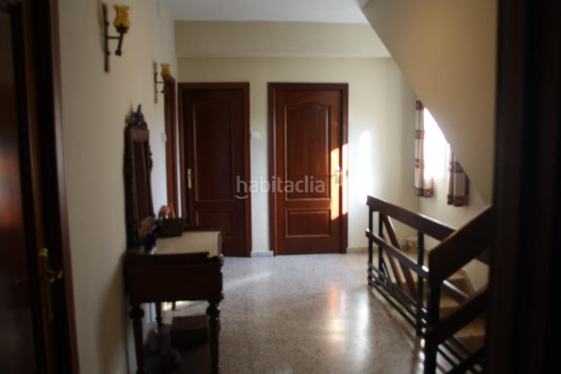 Foto d9d18d21-fa6f-4bce-a01e-e121b37225e4. Chalet venta de chalet zona llano piña en Loja