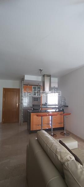 Foto 46640179-ddf0-402b-9ada-380706339c94. Piso totalmente amueblado, listo para vivir de inmediato. en Loja