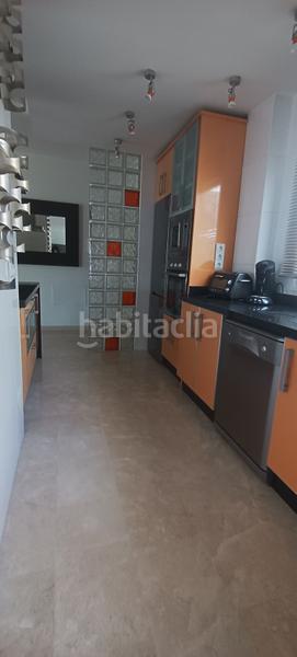 Foto de460d00-0b77-4d81-bd2d-a578aa8575d4. Piso totalmente amueblado, listo para vivir de inmediato. en Loja