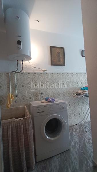 Foto 3774324c-120c-41ca-8478-8eeeaf4e487f. Haus mit kamin parking in Loja