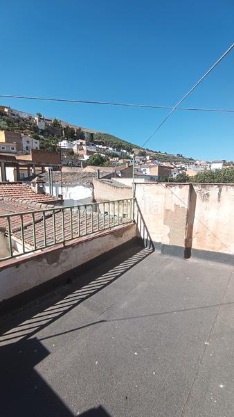 Foto 4a6b3ea7-3333-46d3-8a15-59a979b24f7b. Haus mit kamin parking in Loja