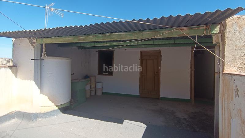 Foto 5db8a412-d7cc-45bb-b15f-65919e77eba9. Haus mit kamin parking in Loja