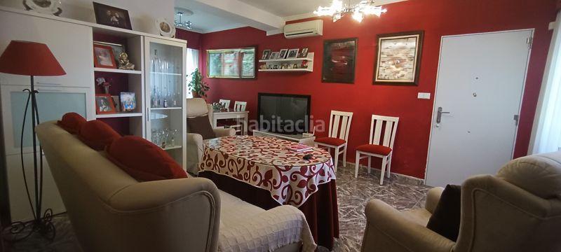 Foto 3891cba1-06da-46c2-96ce-0b7c4d9f51e8. Casa a Loja