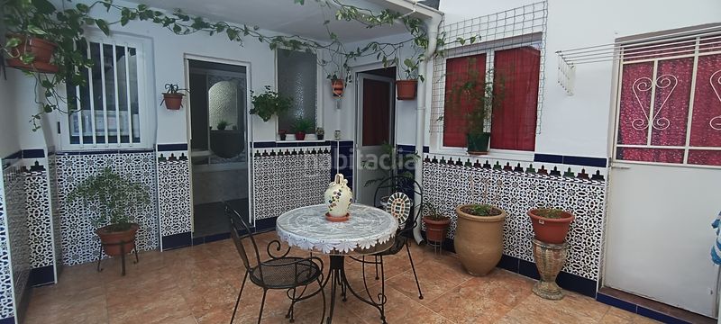 Foto 9f397a15-bf99-40ae-81a2-2a355a273047. Casa a Loja
